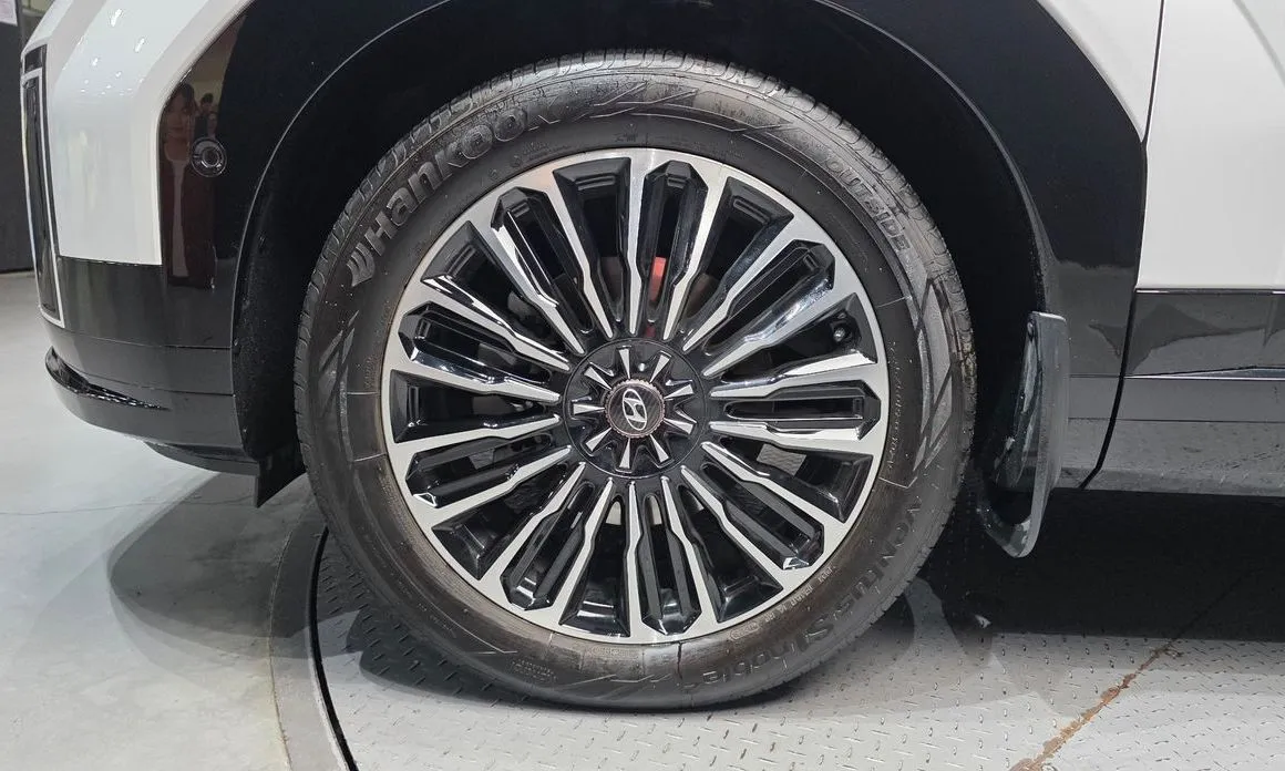 Hyundai Santafe — фото 6