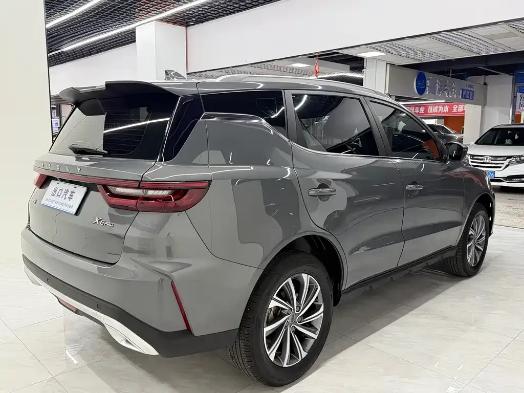 Geely Vision X6 — фото 9