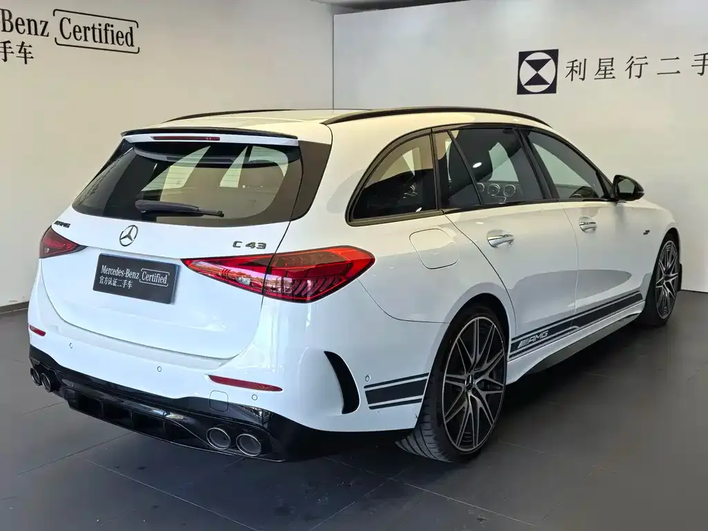 Mercedes-Benz C-Class AMG — фото 9