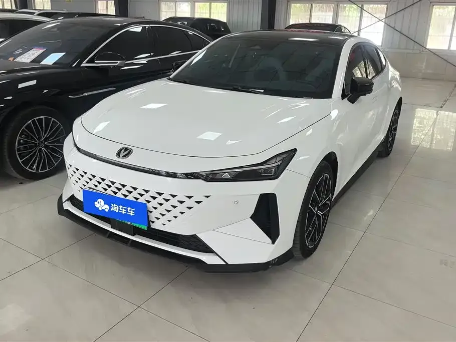 Changan UNI-V iDD