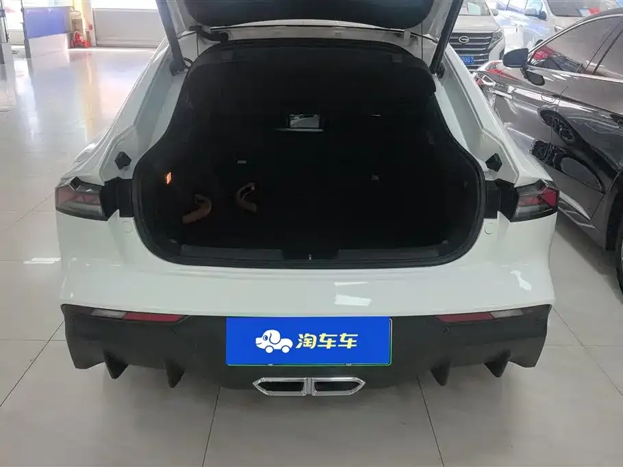Changan UNI-V iDD 2025 из CN, фото 5