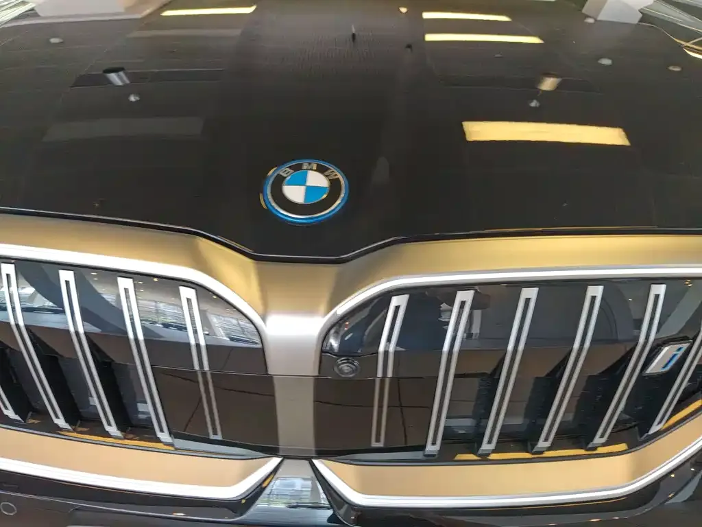 BMW i5 2025 из CN, фото 8