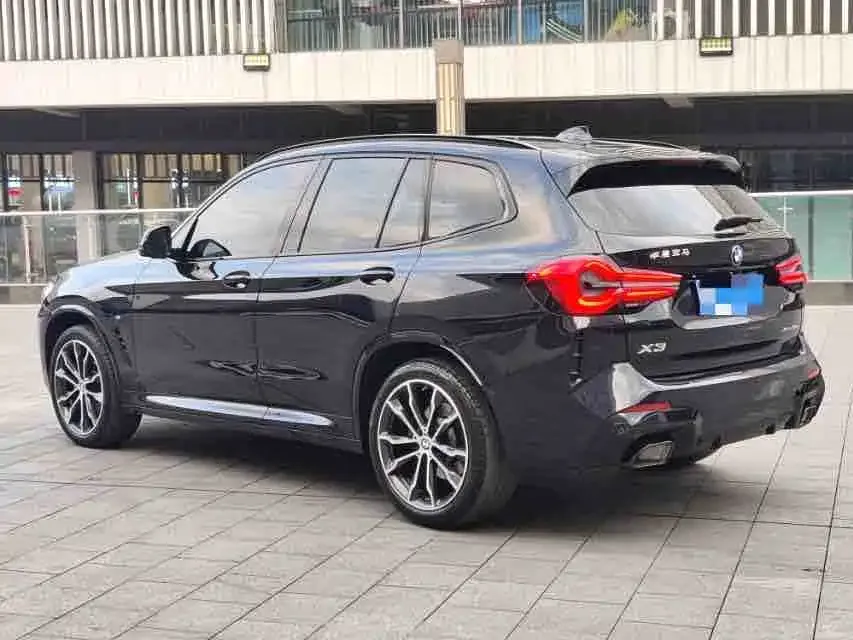 BMW X3 — фото 9