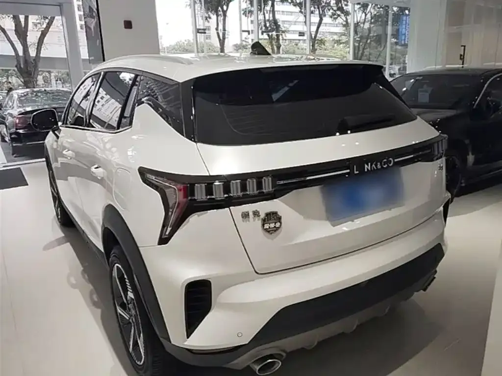 Lynk & Co 06 2023 из CN, фото 8