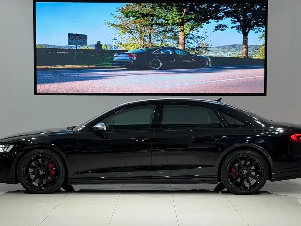 Audi S8 2022 из CN, фото 5