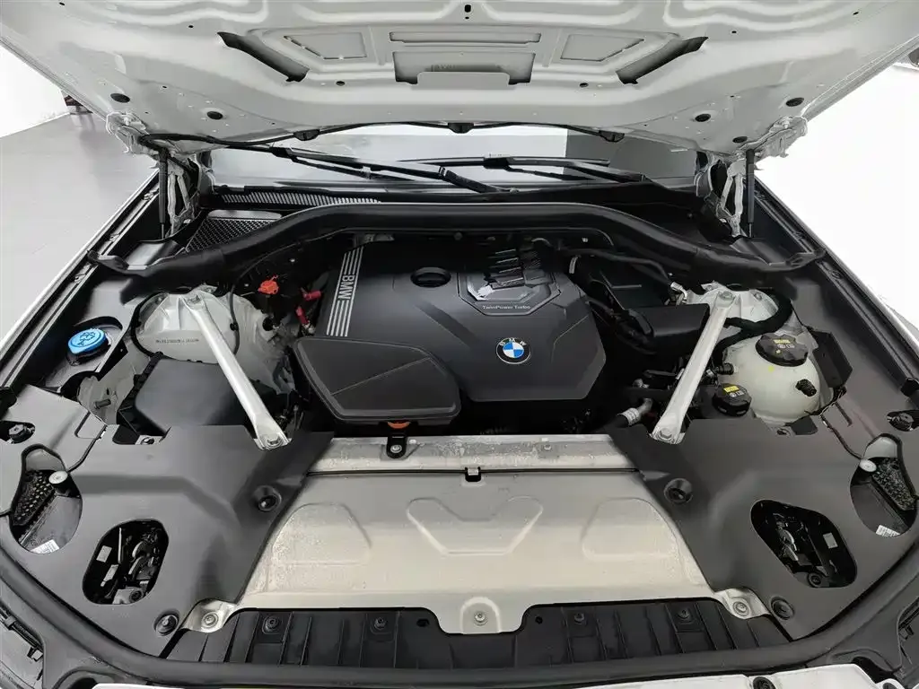 BMW X3 — фото 10