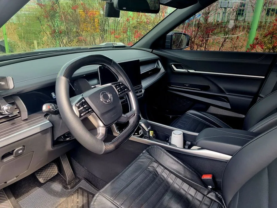 KG Mobility (Ssangyong) Torres 2024 из KR, фото 6