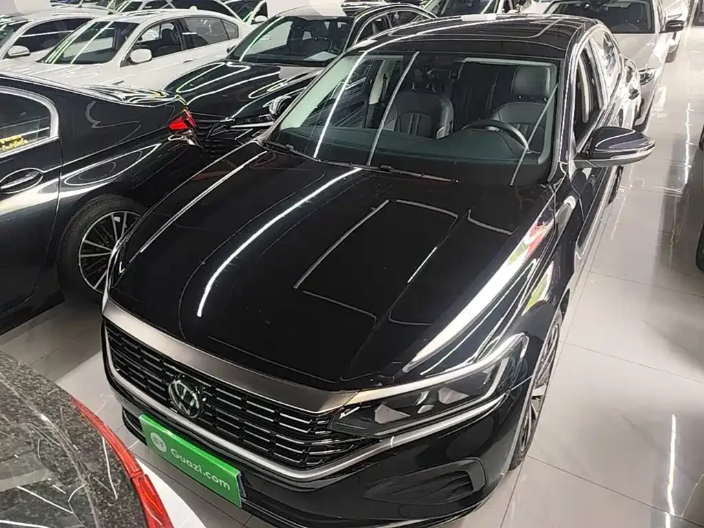 Volkswagen Passat — фото 8