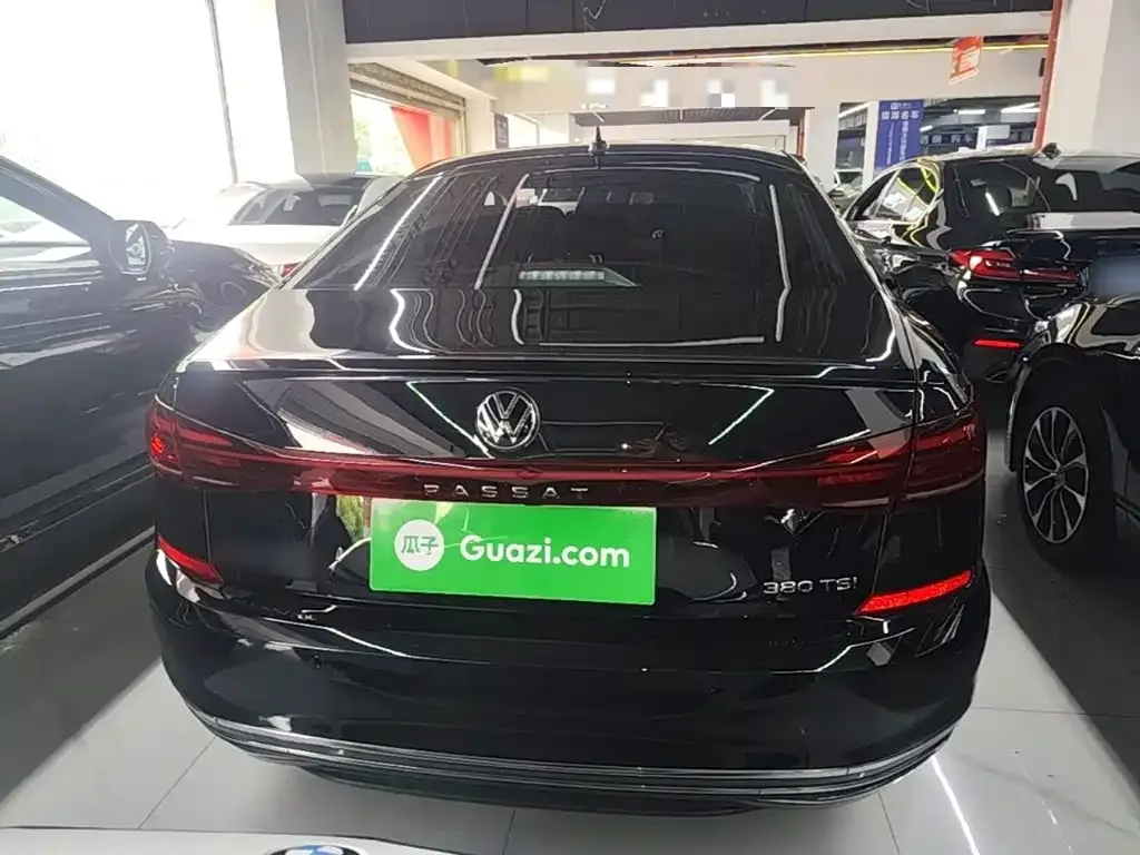 Volkswagen Passat — фото 4