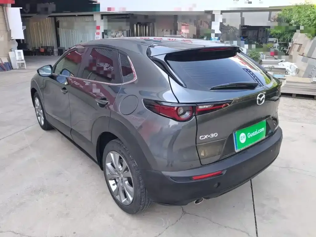Mazda CX-30 2022 из CN, фото 8