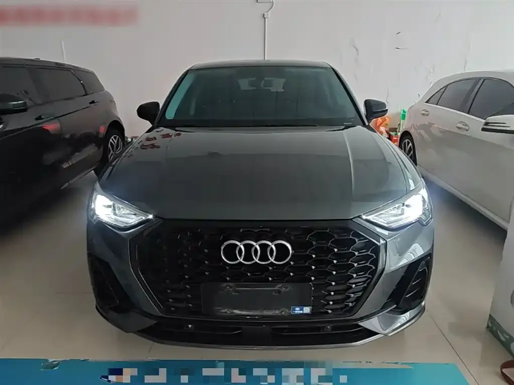 Audi Q3 Sportback — фото 4