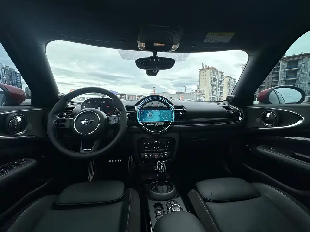 MINI Clubman JCW 2021 из CN, фото 10
