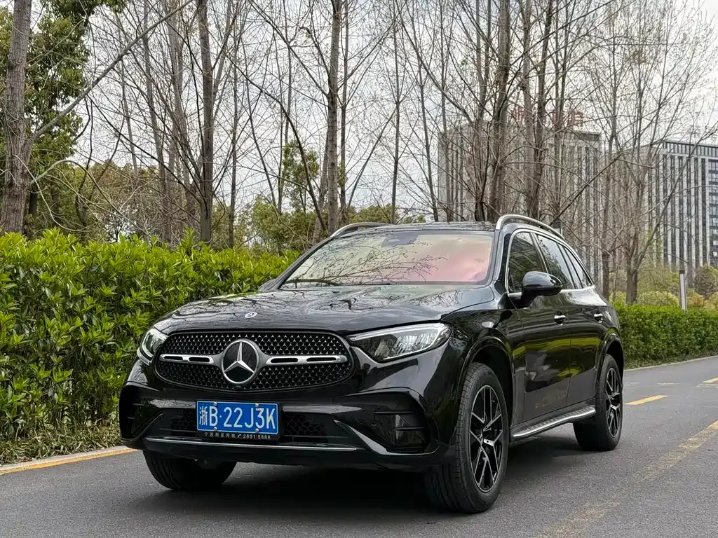 Mercedes-Benz GLC — фото 1
