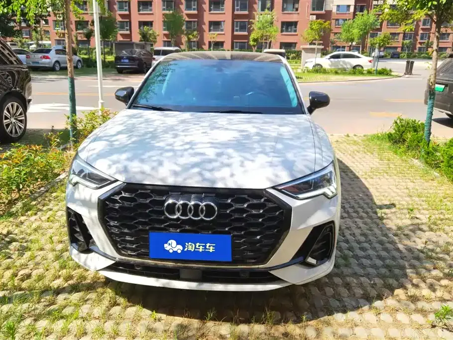 Audi Q3 Sportback — фото 7