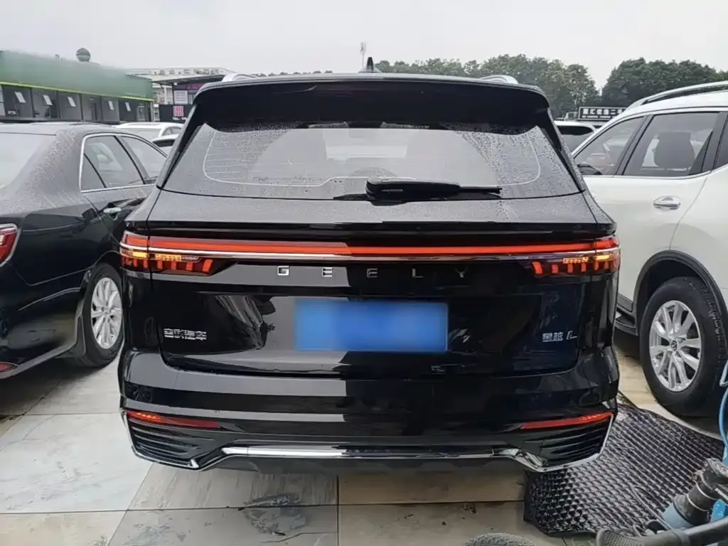 Geely Xingyue L — фото 3