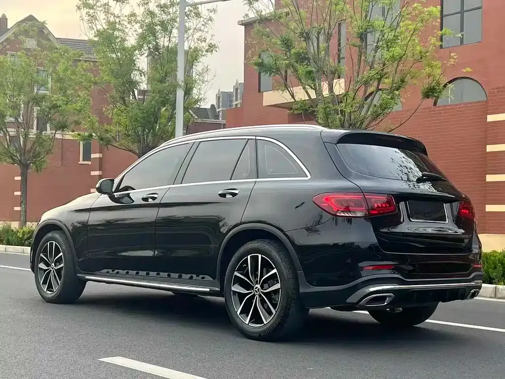 Mercedes-Benz GLC — фото 10