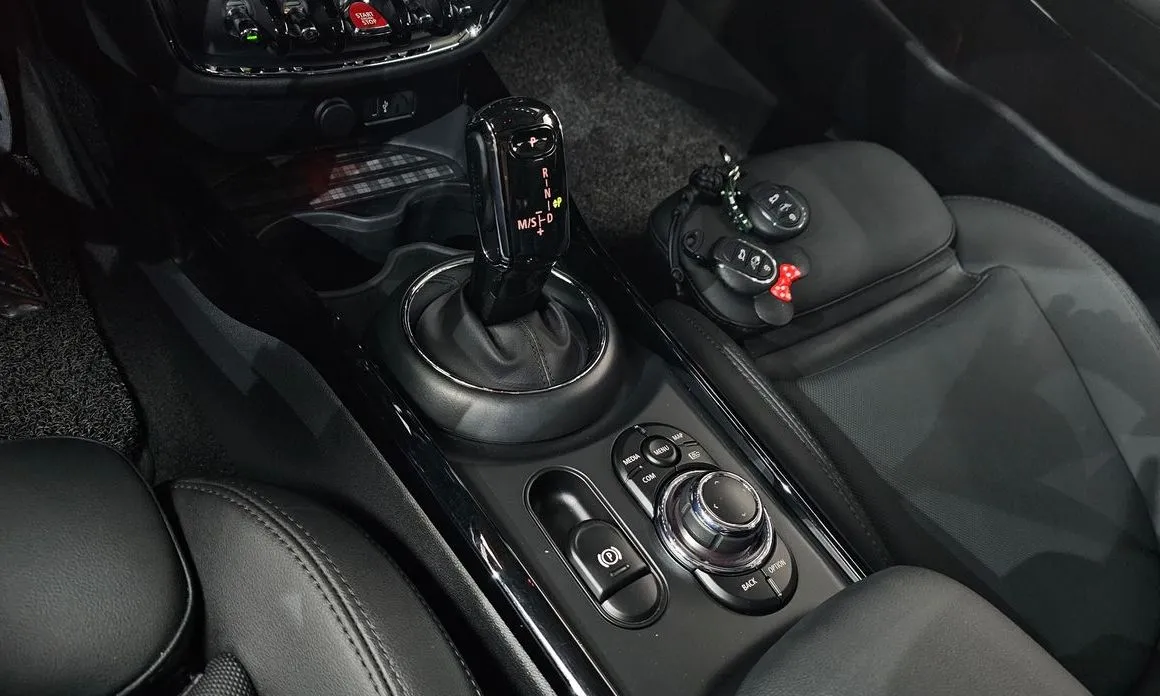 Mini Clubman 2023 из KR, фото 10