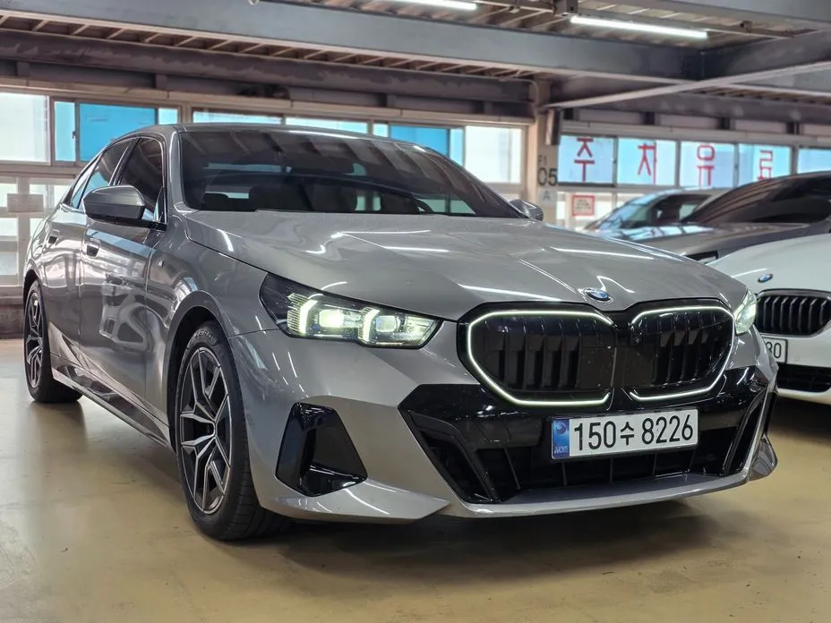 BMW 5-Series 2025 из KR, фото 6