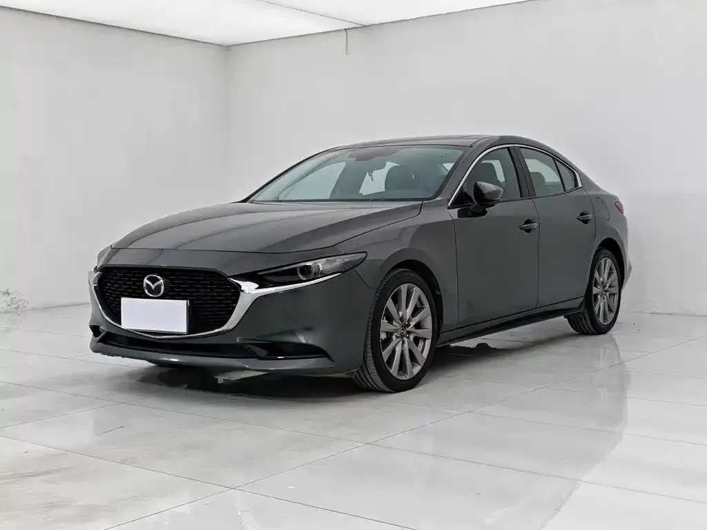 Mazda 3 Axela — фото 1