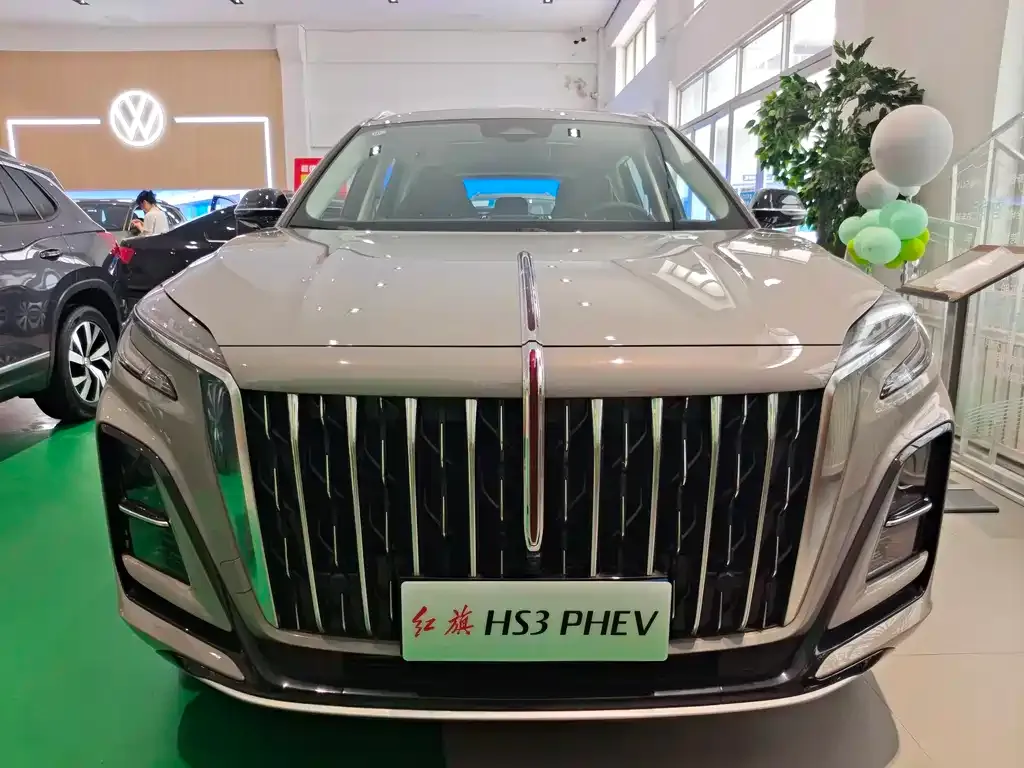 Hongqi HS3 PHEV — фото 7