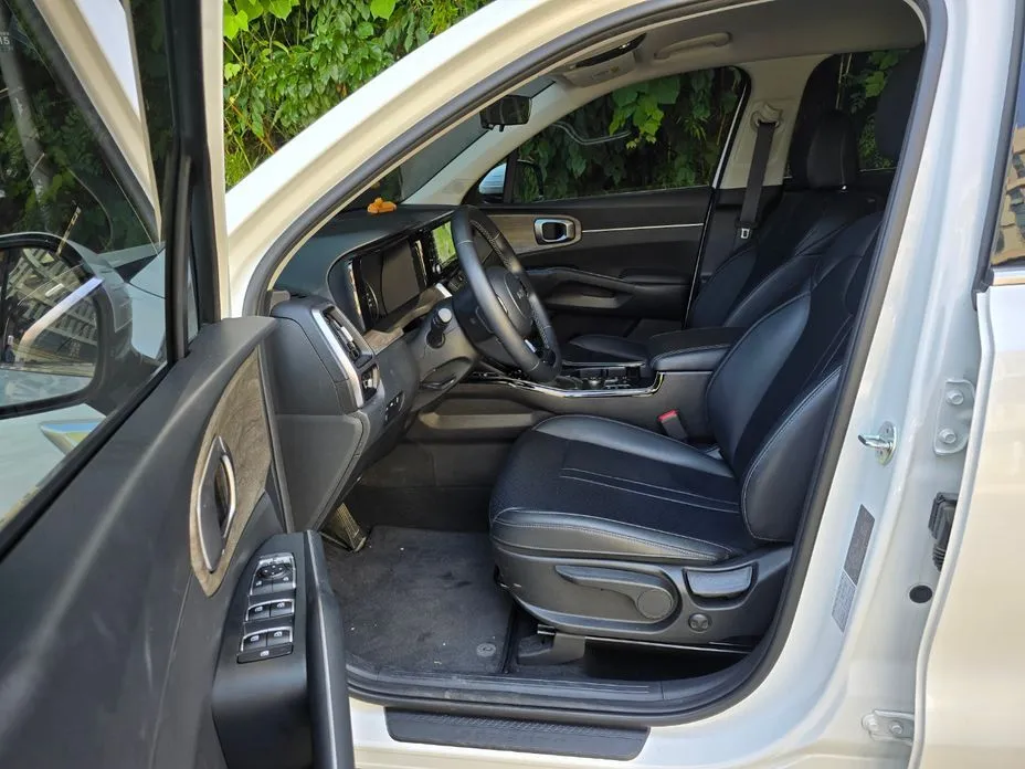 Kia Sorento 2023 из KR, фото 3