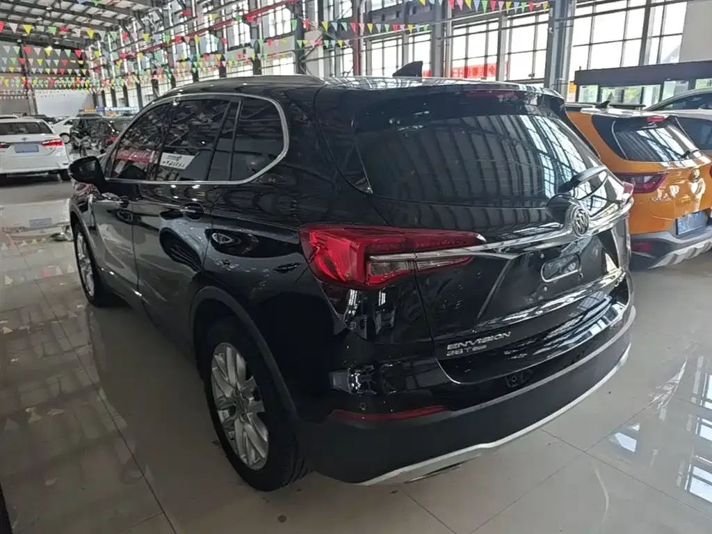 Buick Envision Plus — фото 5