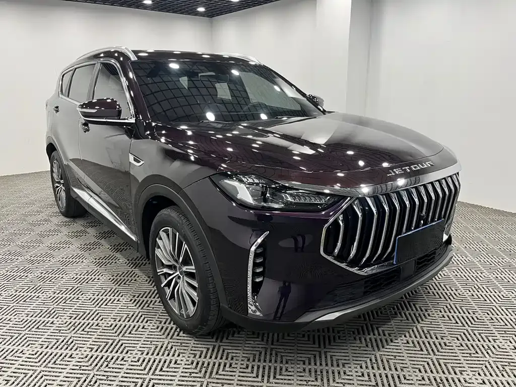 Jetour X70 PLUS — фото 1