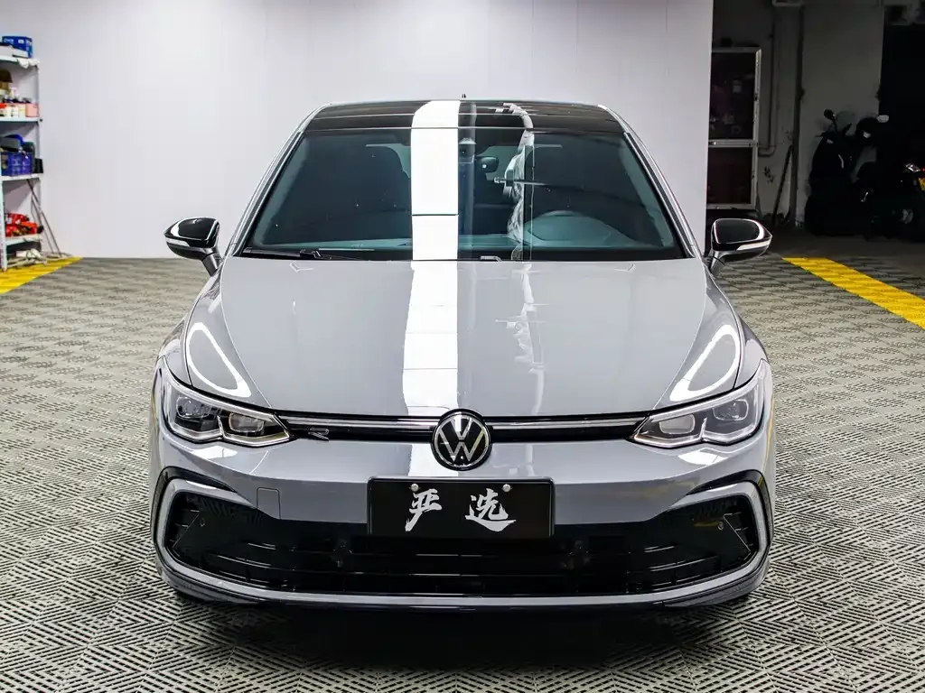 Volkswagen Golf — фото 7