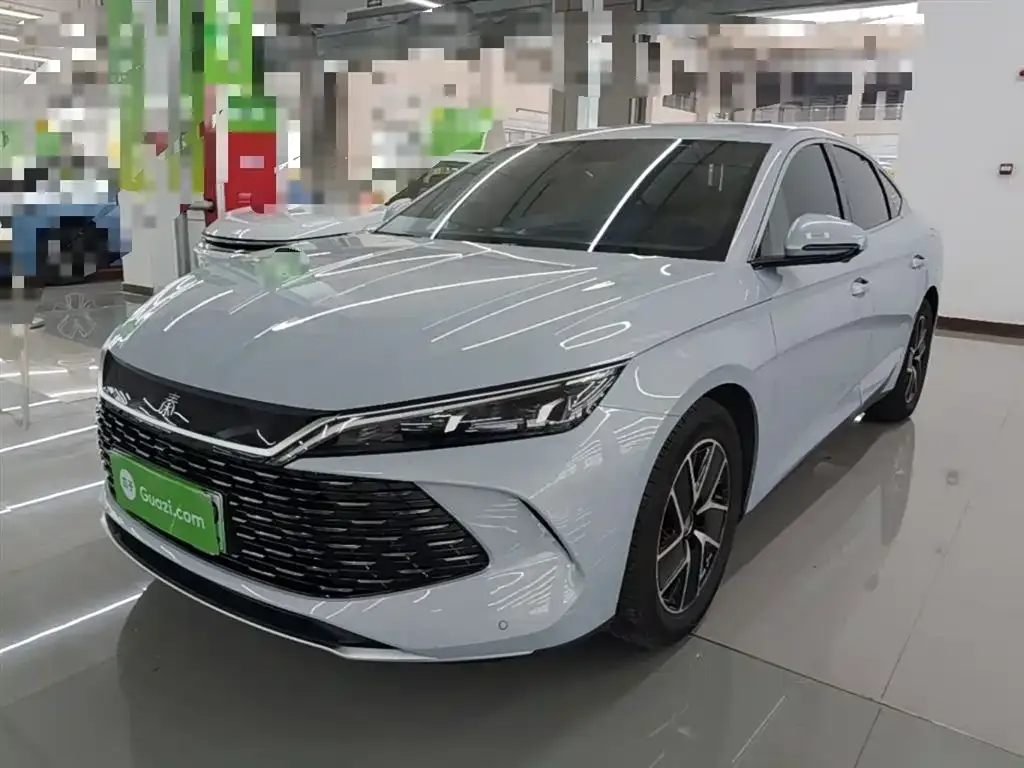 BYD Qin L — фото 10