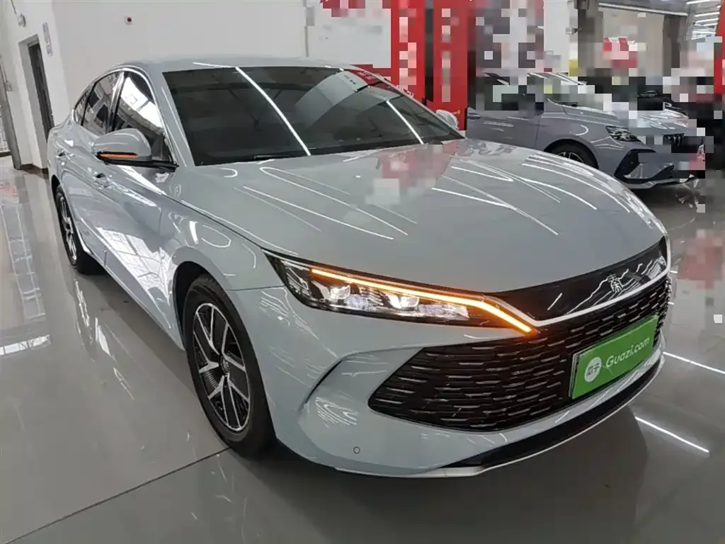 BYD Qin L — фото 9
