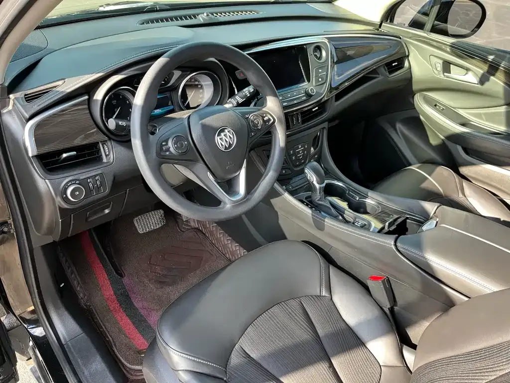 Buick Envision Plus — фото 2