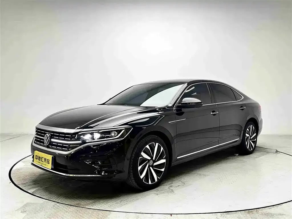 Volkswagen Passat 2023 из CN, фото 1