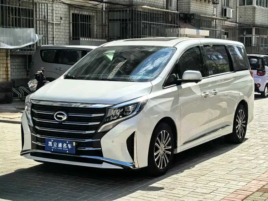 GAC Motor Trumpchi M8 — фото 1