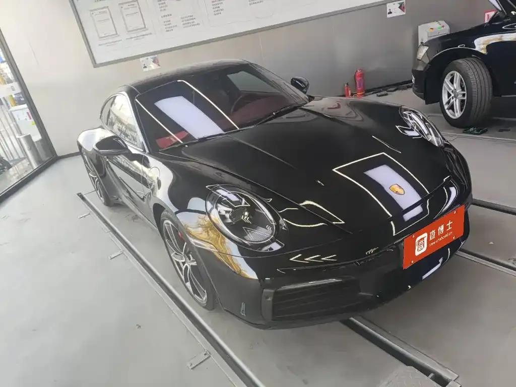 Porsche 911 2021 из CN, фото 7