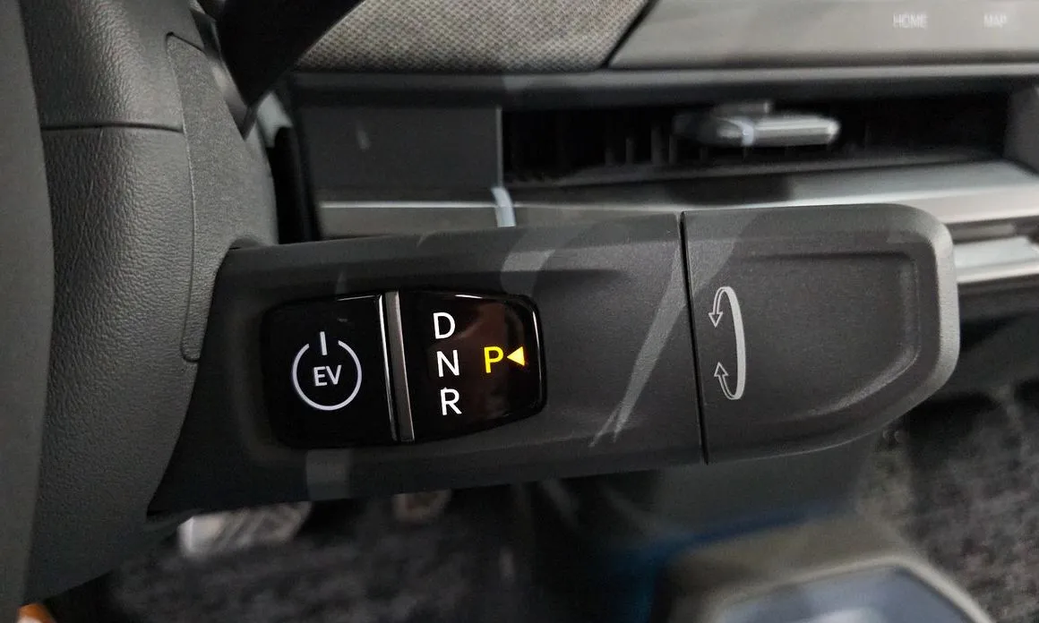 Kia EV3 2025 из KR, фото 3