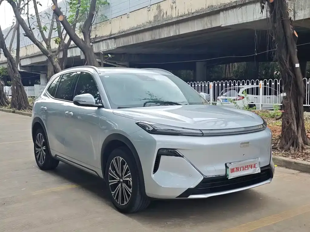 Geely Galaxy Xingjian 7 — фото 10