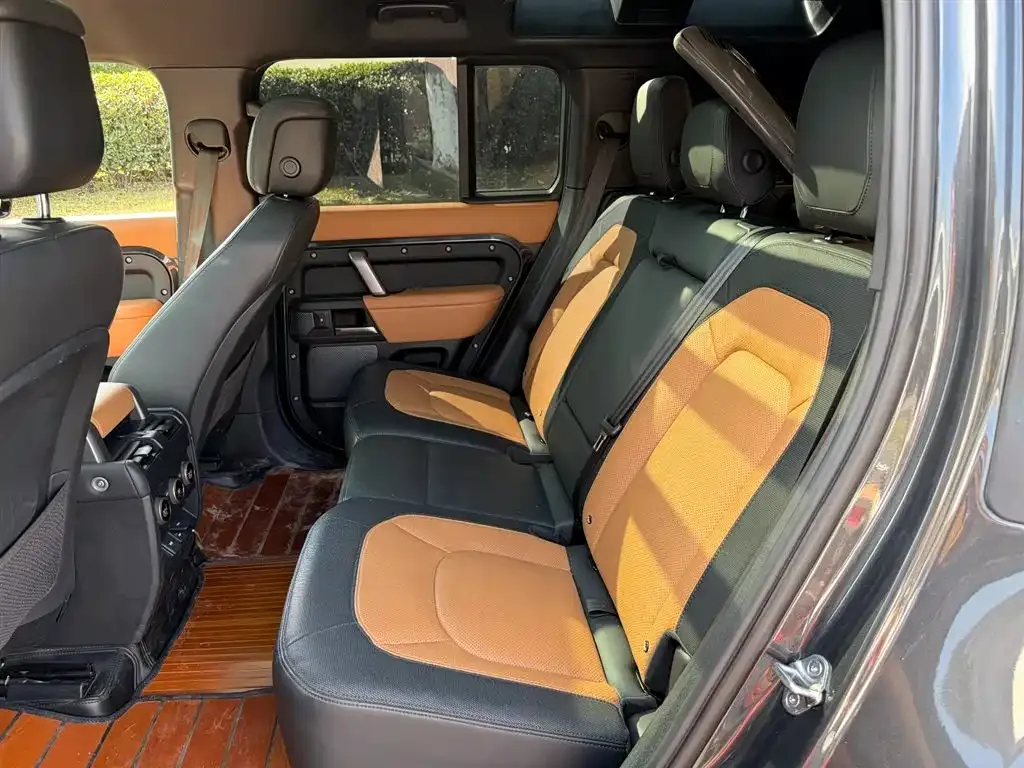 Land Rover Defender 2023 из CN, фото 7