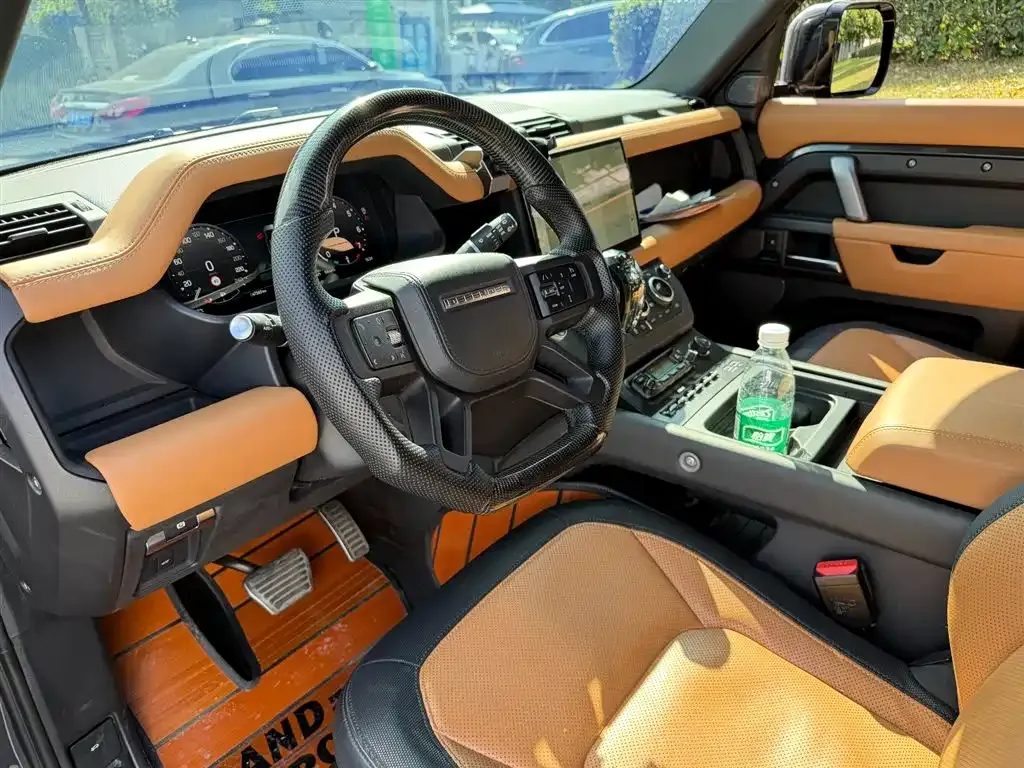 Land Rover Defender 2023 из CN, фото 8