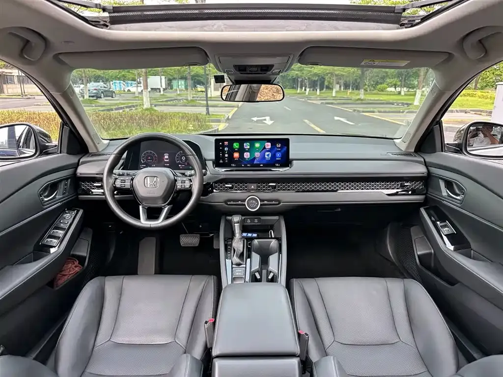 Honda Accord — фото 3