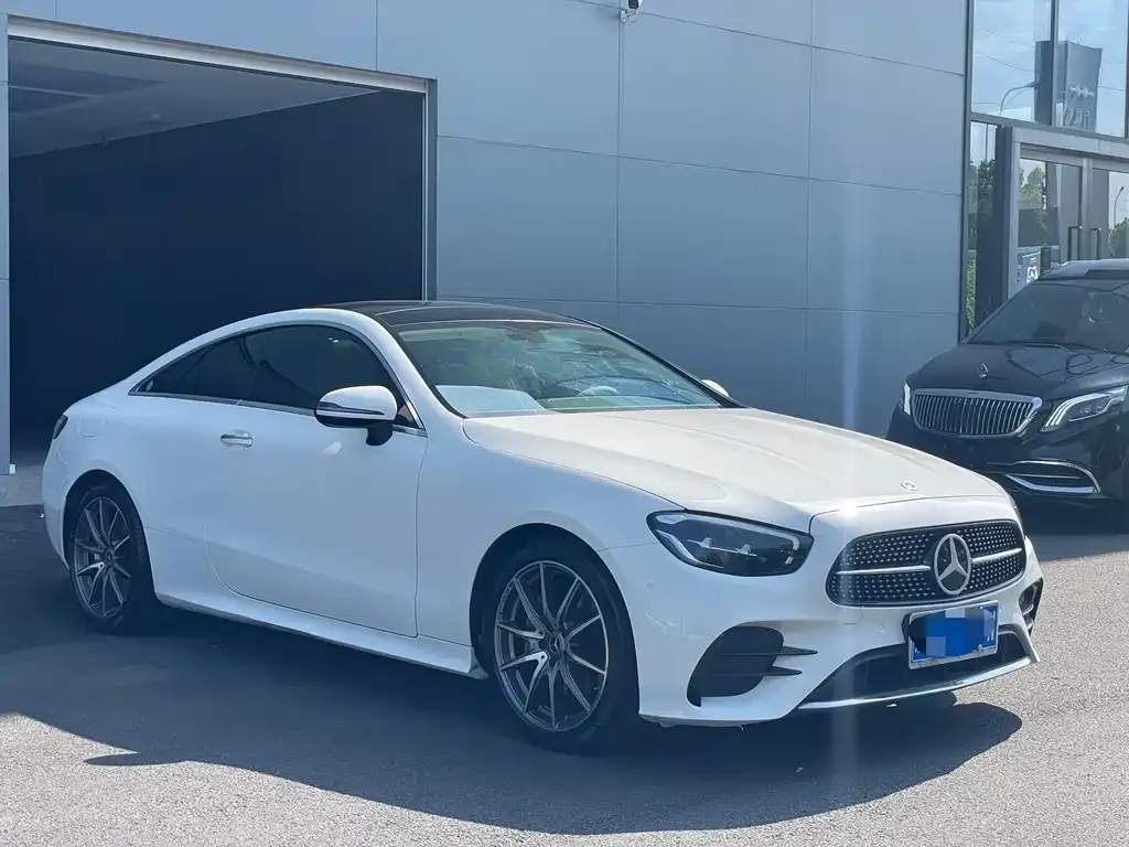 Mercedes-Benz E-Class (Import) 2022 из CN, фото 2