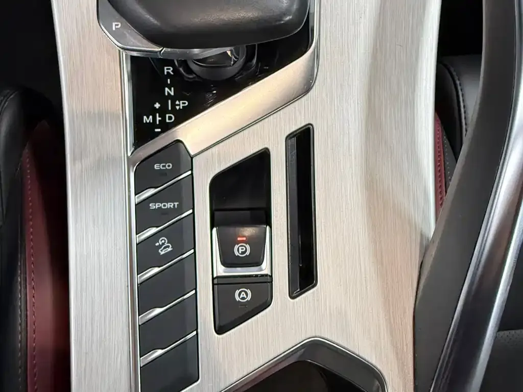 Geely Binyue 2022 из CN, фото 10