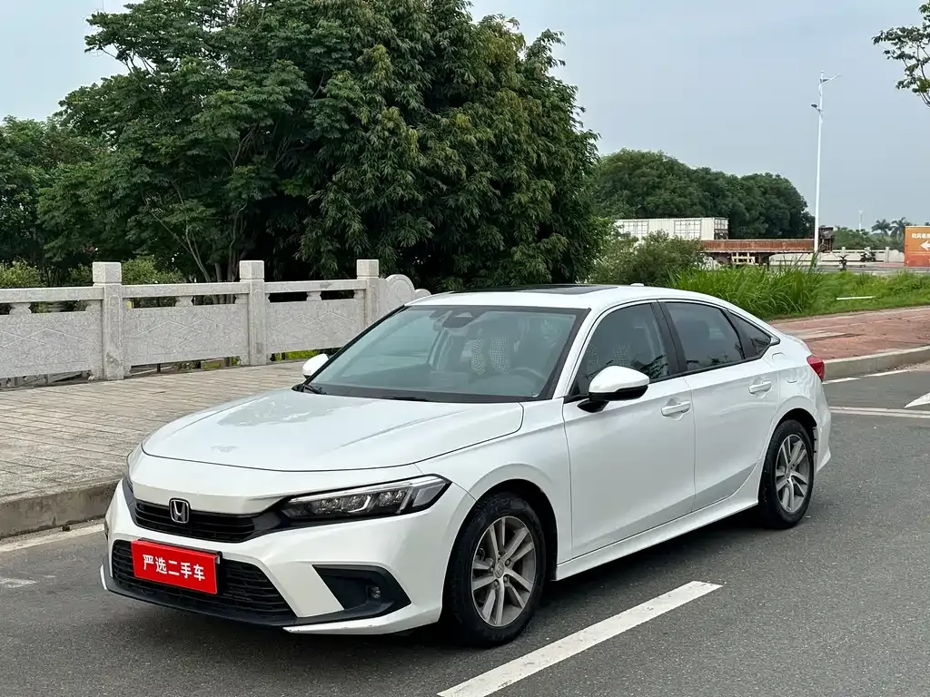 Honda Civic — фото 1