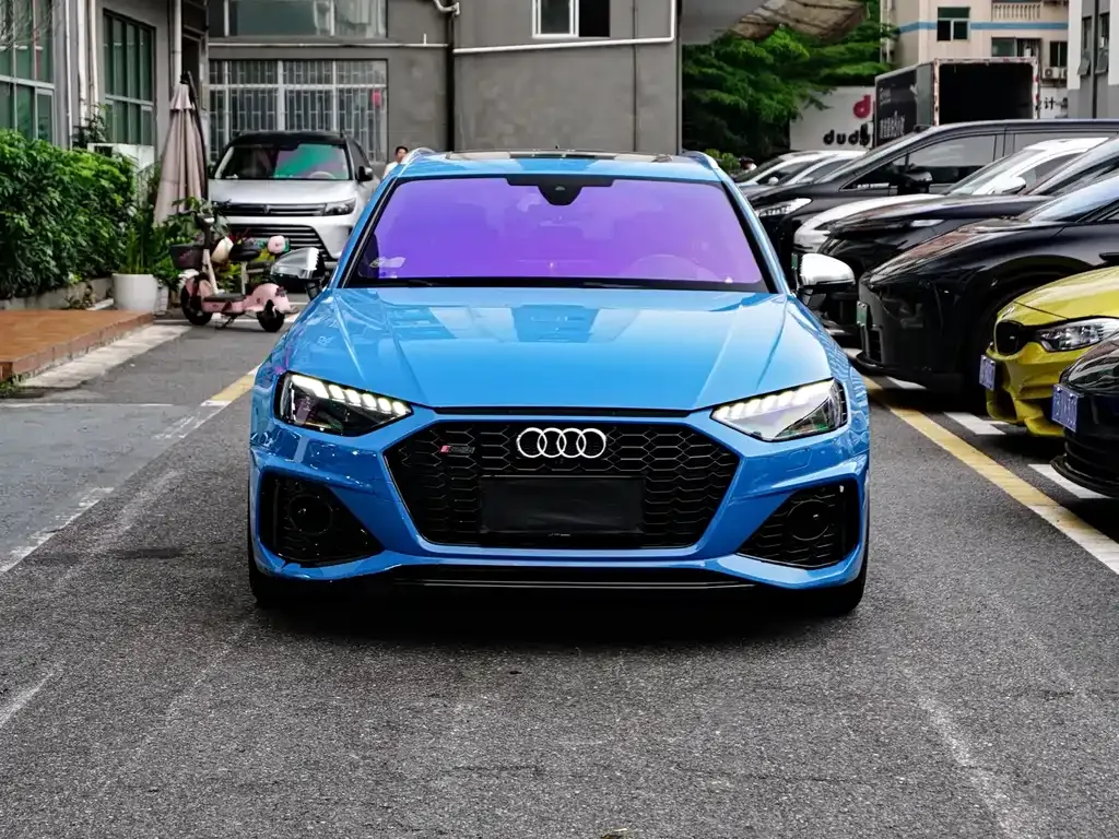 Audi RS 4 2021 из CN, фото 10