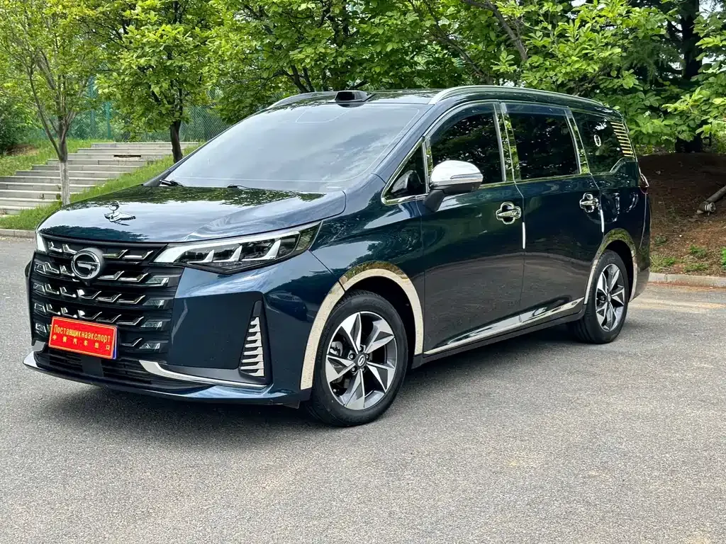GAC Motor Trumpchi M6 — фото 1