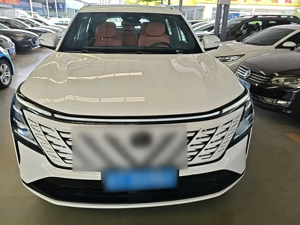 Changan CS75PLUS — фото 2