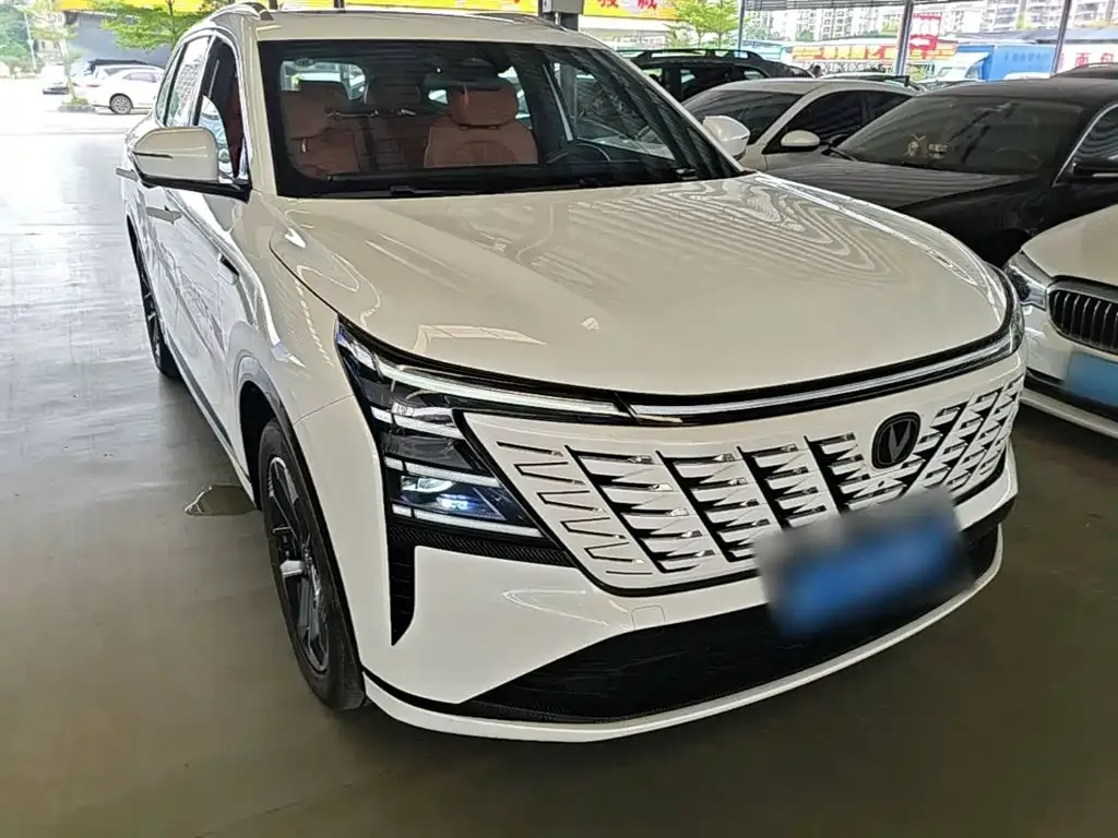 Changan CS75PLUS — фото 5