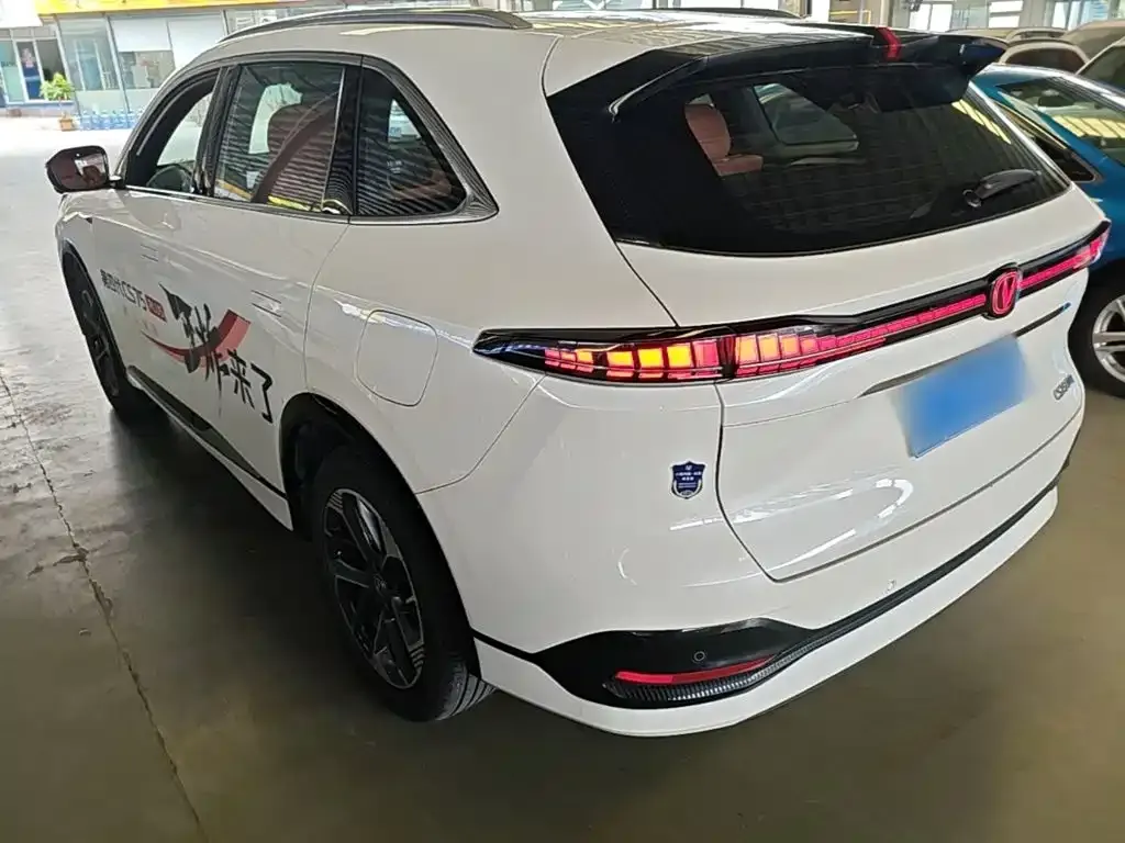 Changan CS75PLUS — фото 7