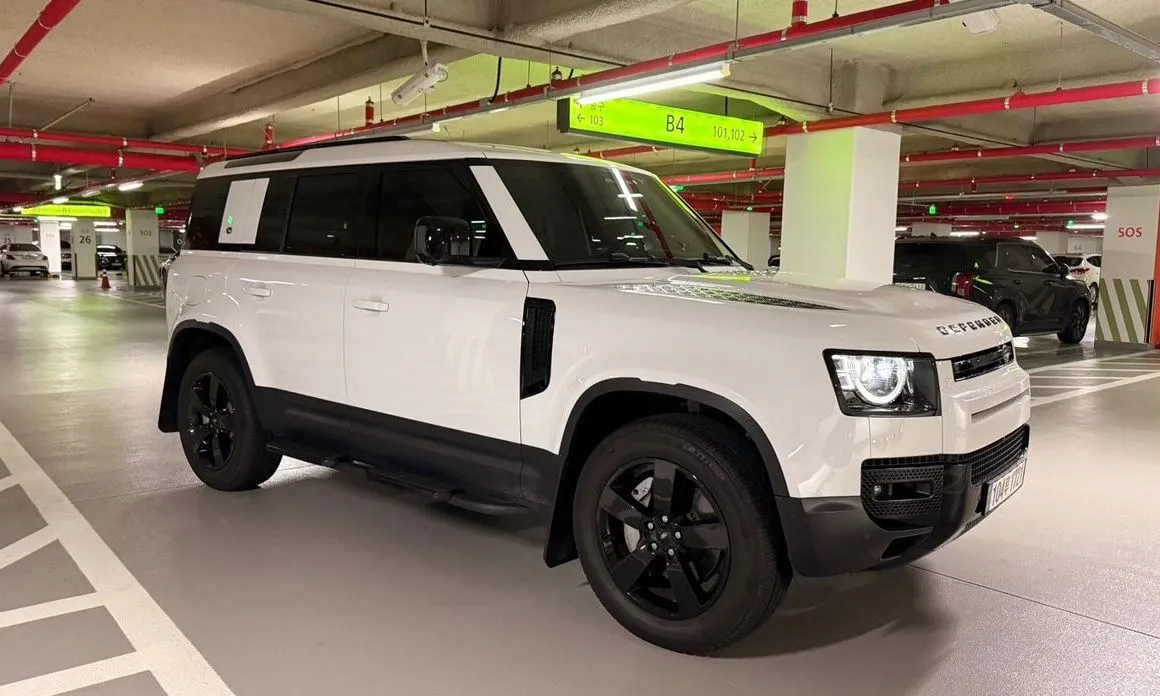 Land Rover Defender 2023 из KR, фото 3