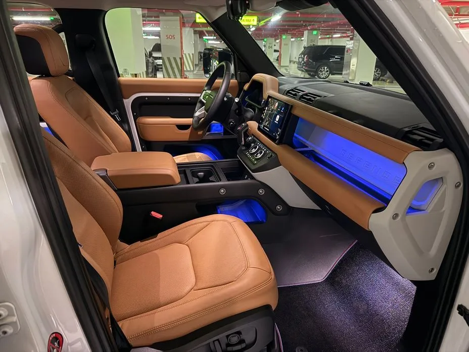 Land Rover Defender 2023 из KR, фото 4