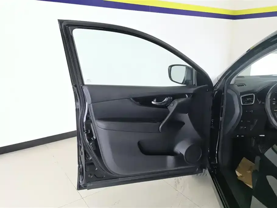 Nissan Qashqai 2021 из CN, фото 3